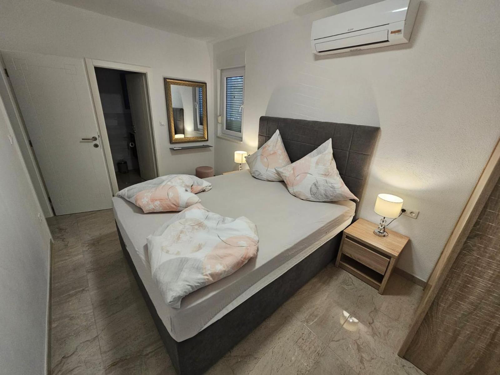 Villa Botic Trogir Exterior foto